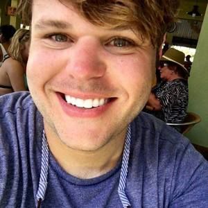 Meet your Posher, Christopher